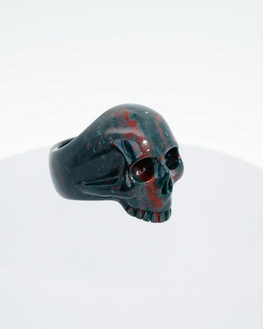 Gem Skull Ring of Bloodstone Carved Skull, US size 7 - 9500129