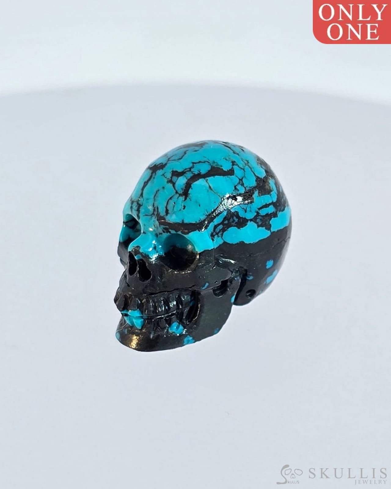 Gem Skull Of Turquoise Carved Realistic Tiny Gemstone