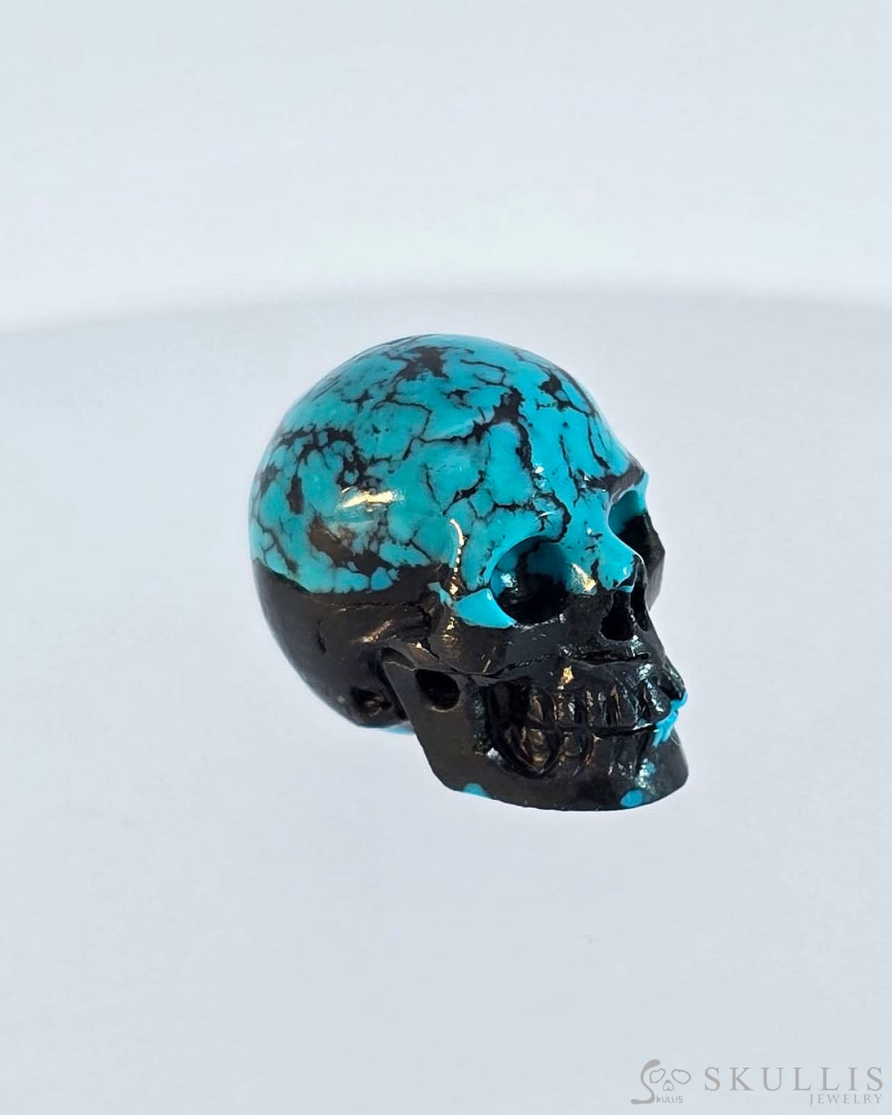 Gem Skull Of Turquoise Carved Realistic Tiny Gemstone