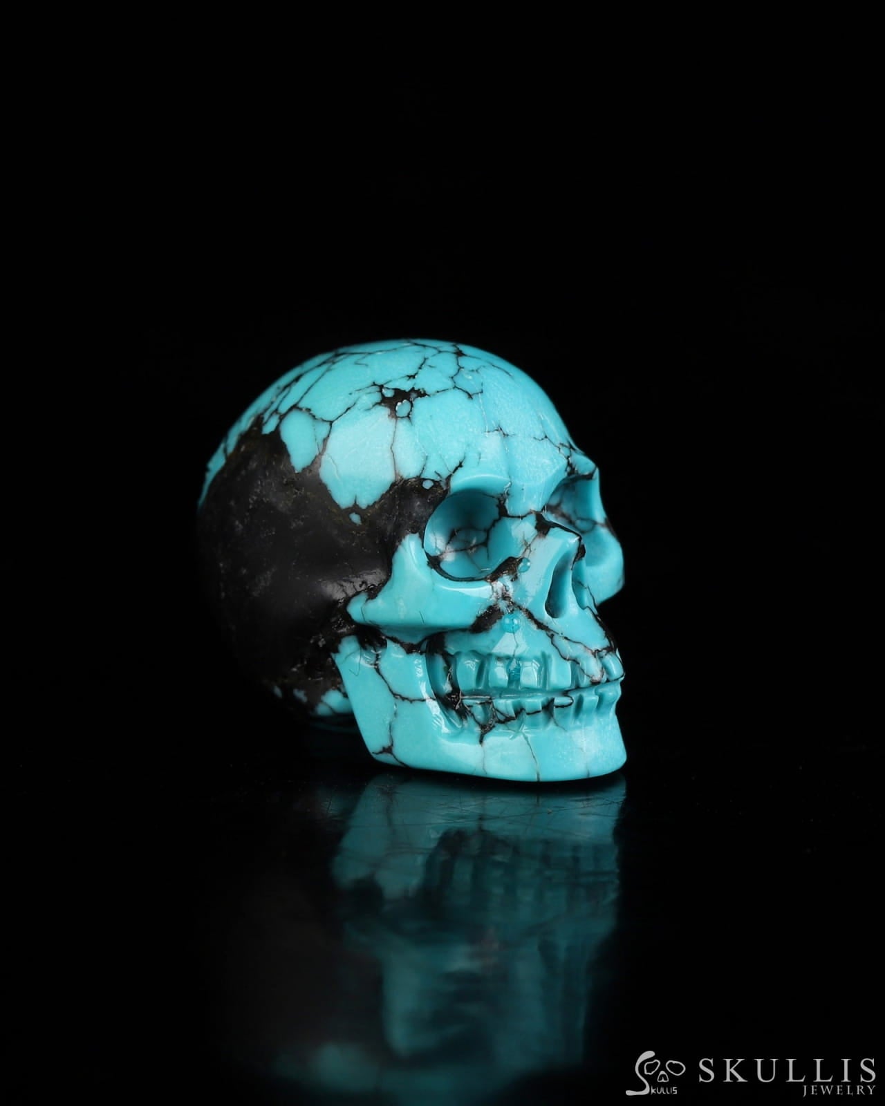 0.7’’ Turquoise Carved Gem Skull Skullis Realistic - 0500073 Tiny Gemstone Skull