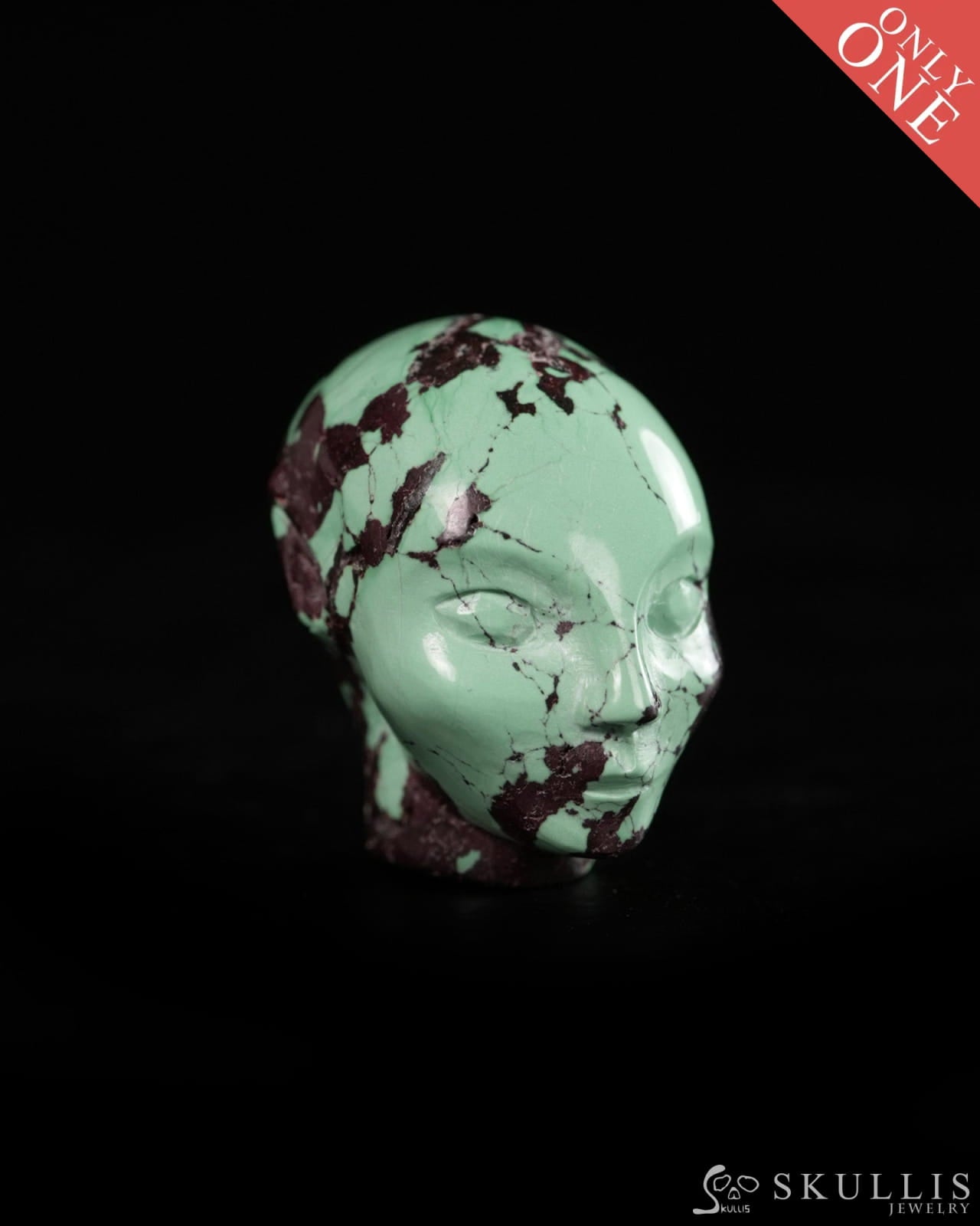 0.8’’ Spiderweb Turquoise (Matrix Turquoise) Hand Carved Gem Elf Skullis Realistic - 9900364 - Tiny Gemstone Skull