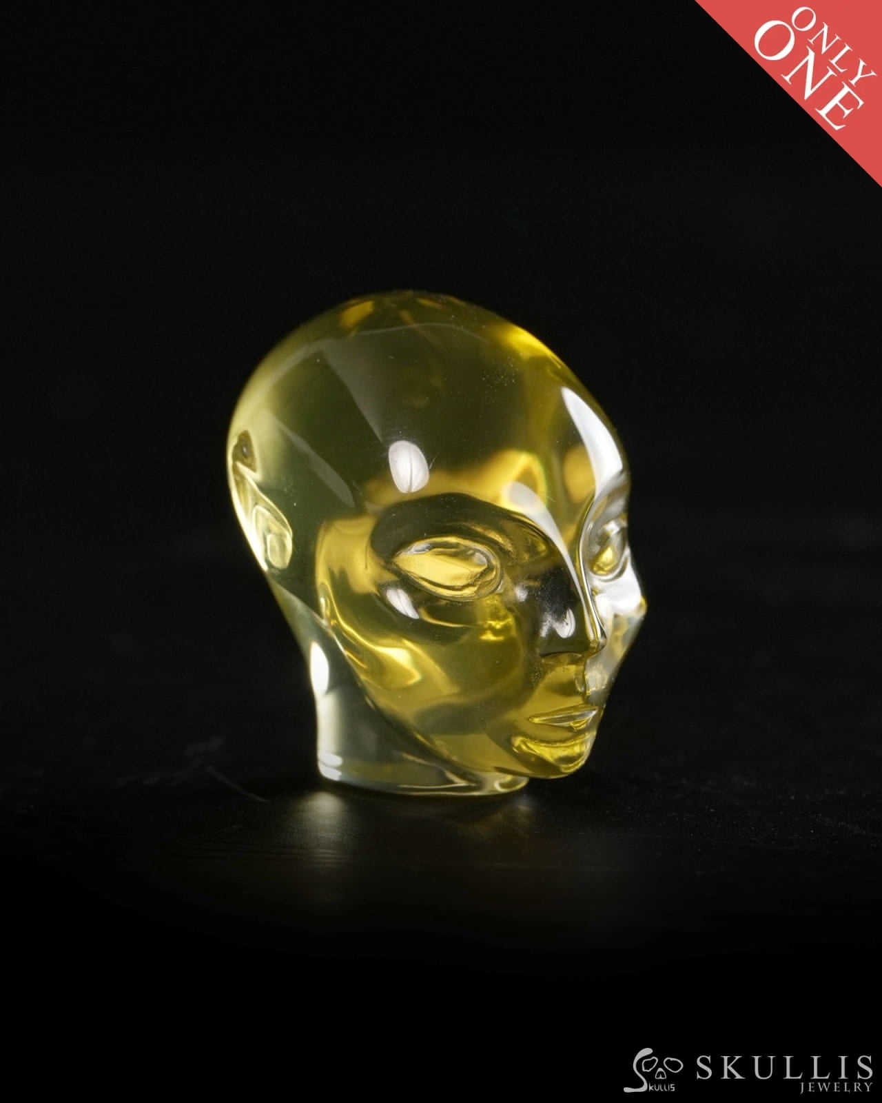 1.0’’ Citrine Hand Carved Gem Elf Skullis Realistic - 9900371 - Tiny Gemstone Skull
