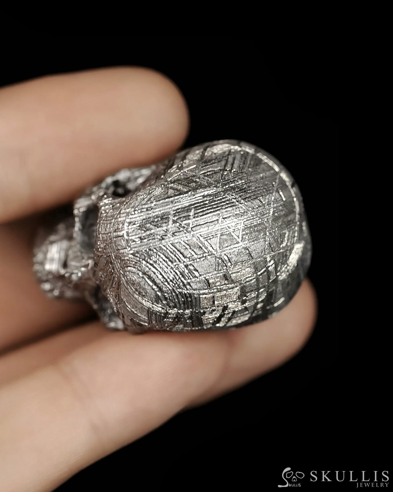 1.5’’ Sweden Meteorite Carved Gem Skull Skullis Super Realistic - 9500250 - Tiny Gemstone Skull