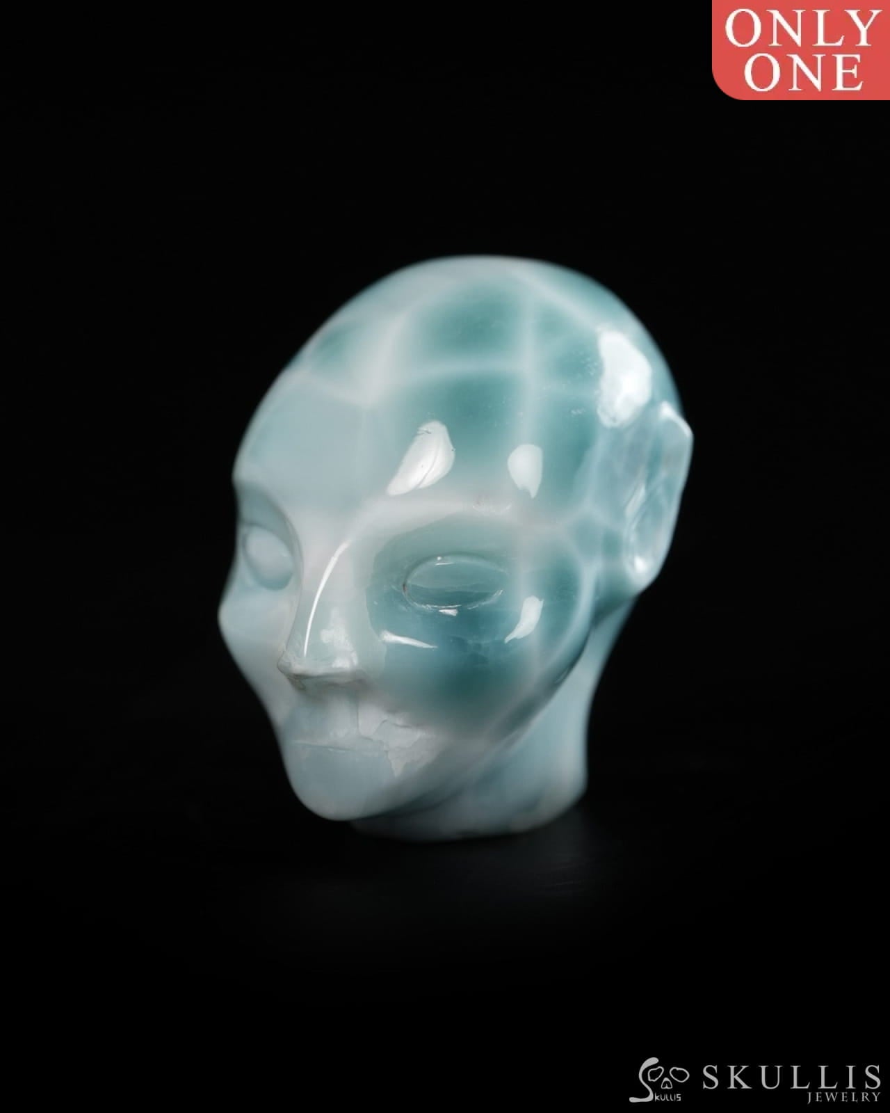 1.1’’ Larimar Hand Carved Gem Elf Skullis Realistic - 9900360 - Tiny Gemstone Skull