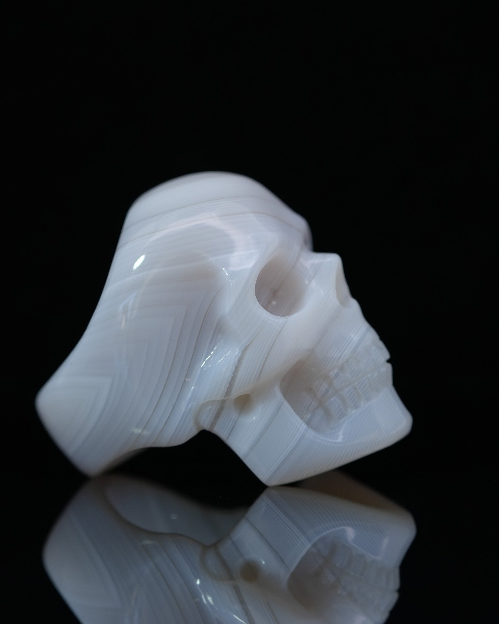 Gem Skull Ring of Agate Carved Totally US Size 7 - 9800147 Skull Rings