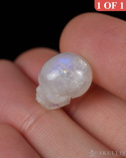 Flash 0.6’’ Moonstone Carved Gem Skull Skullis Realistic - 9900593 - Tiny Gemstone Skull