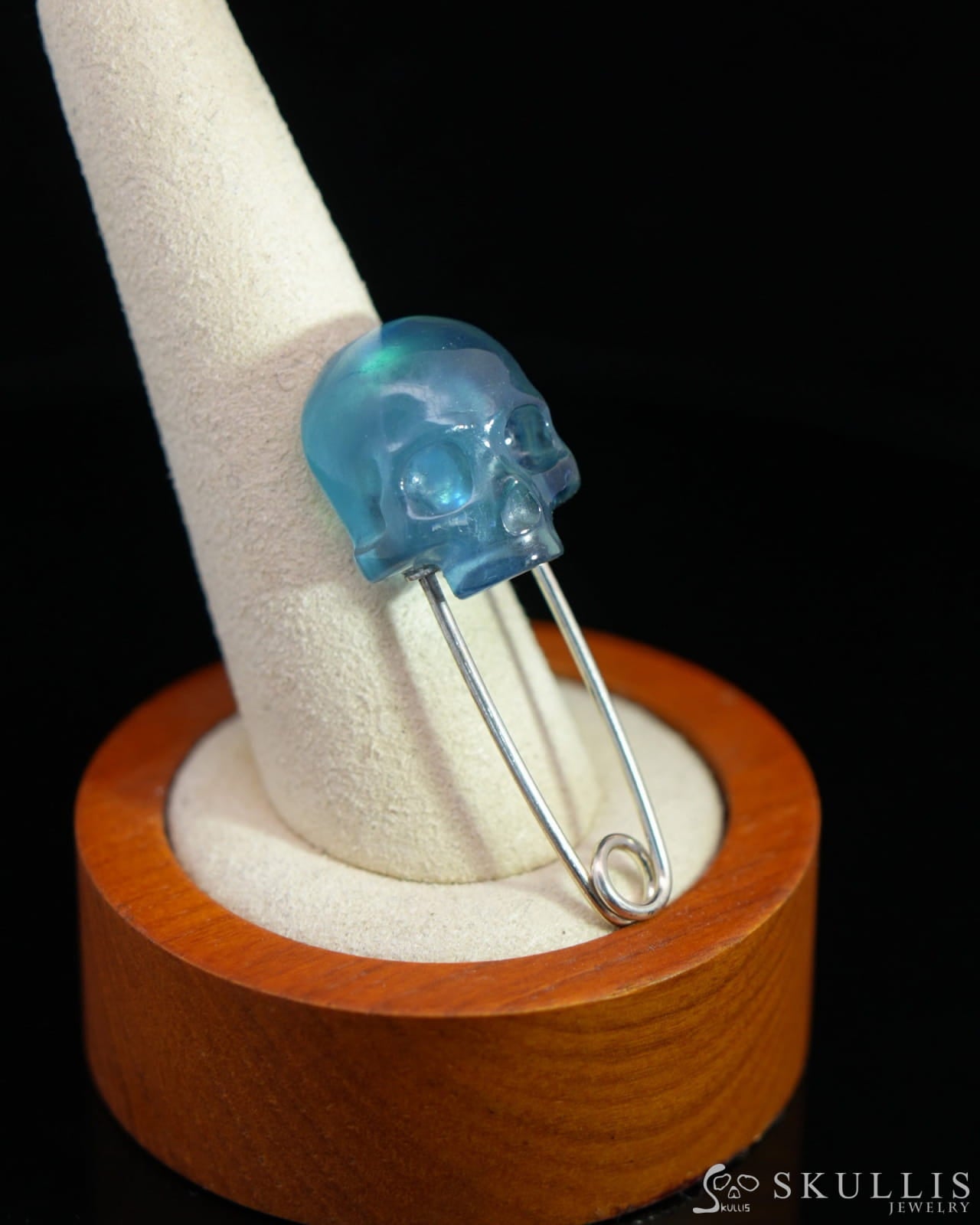Gem Skull Brooch of Aquamarine Carved Skull Hand in 925 Sterling Silver-9500159 One of a Kind