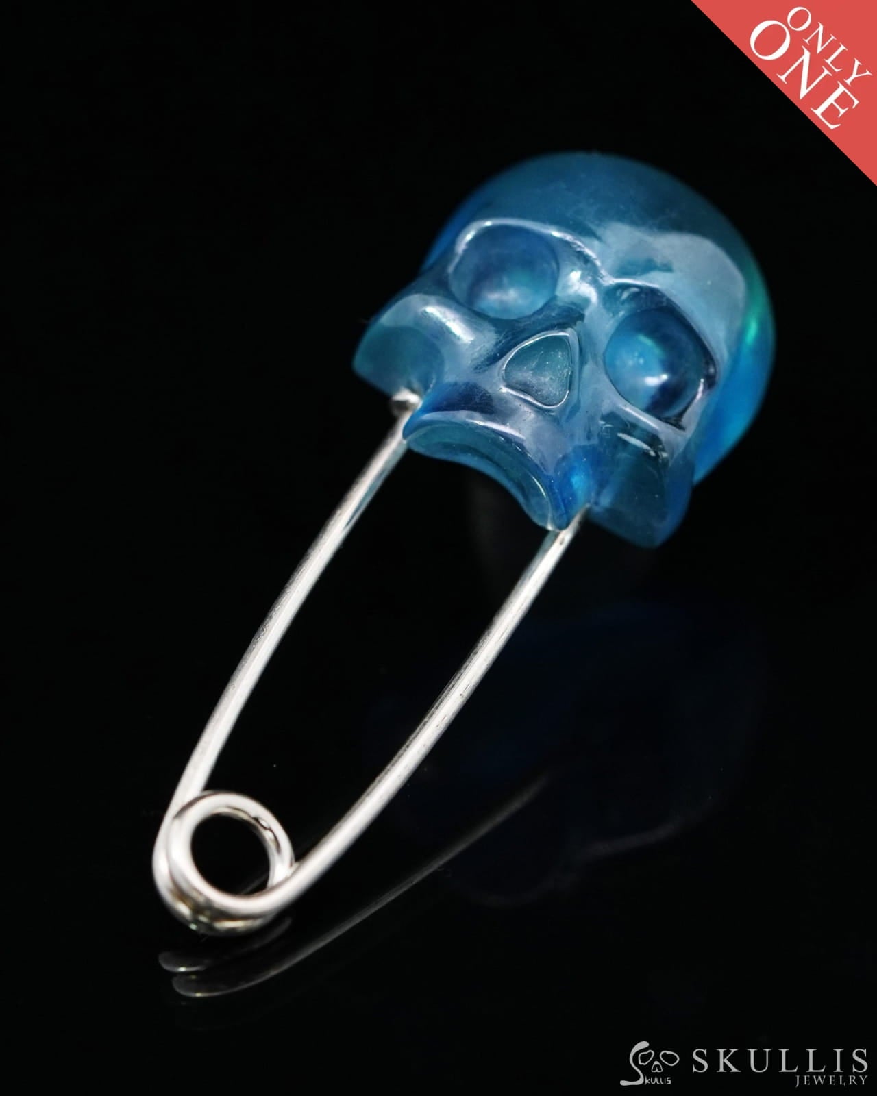 Gem Skull Brooch of Aquamarine Carved Skull Hand in 925 Sterling Silver-9500159 One of a Kind
