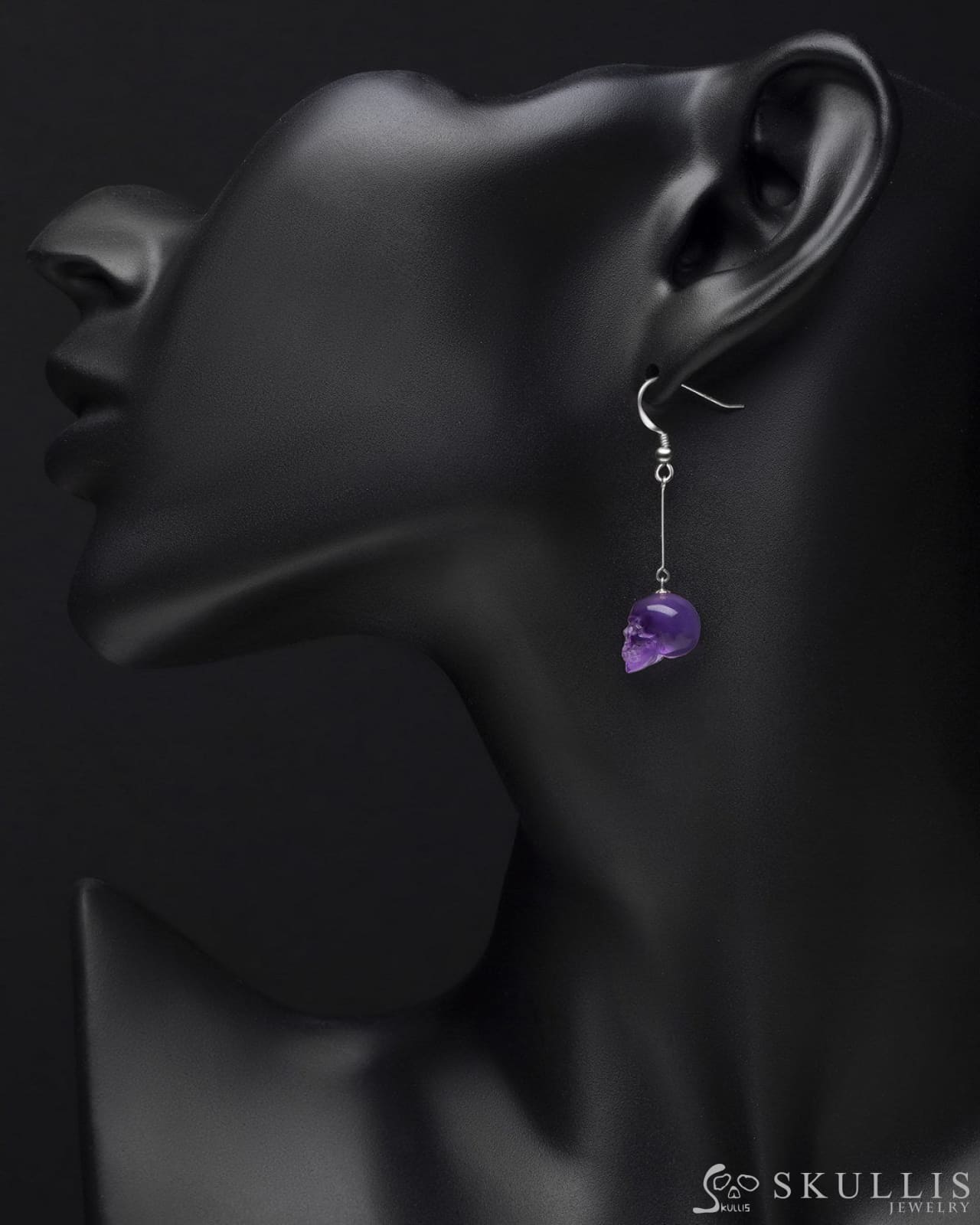 Gem Skull Earrings Of Amethyst Carved Skull In 925 Sterling Silver