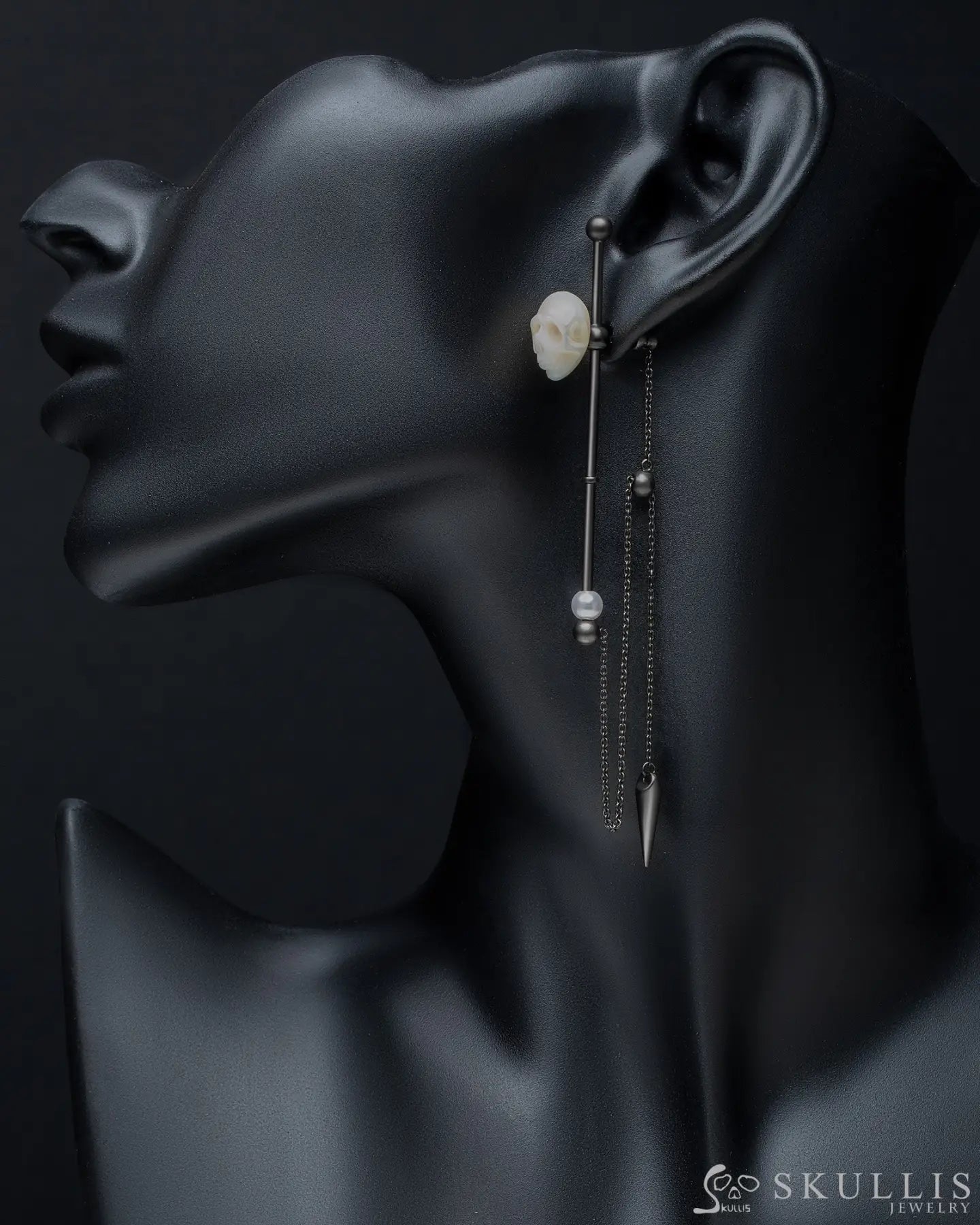 Gem Skull Earrings Of Pearl Carved Skull In Black - Tone 925 Sterling Silver