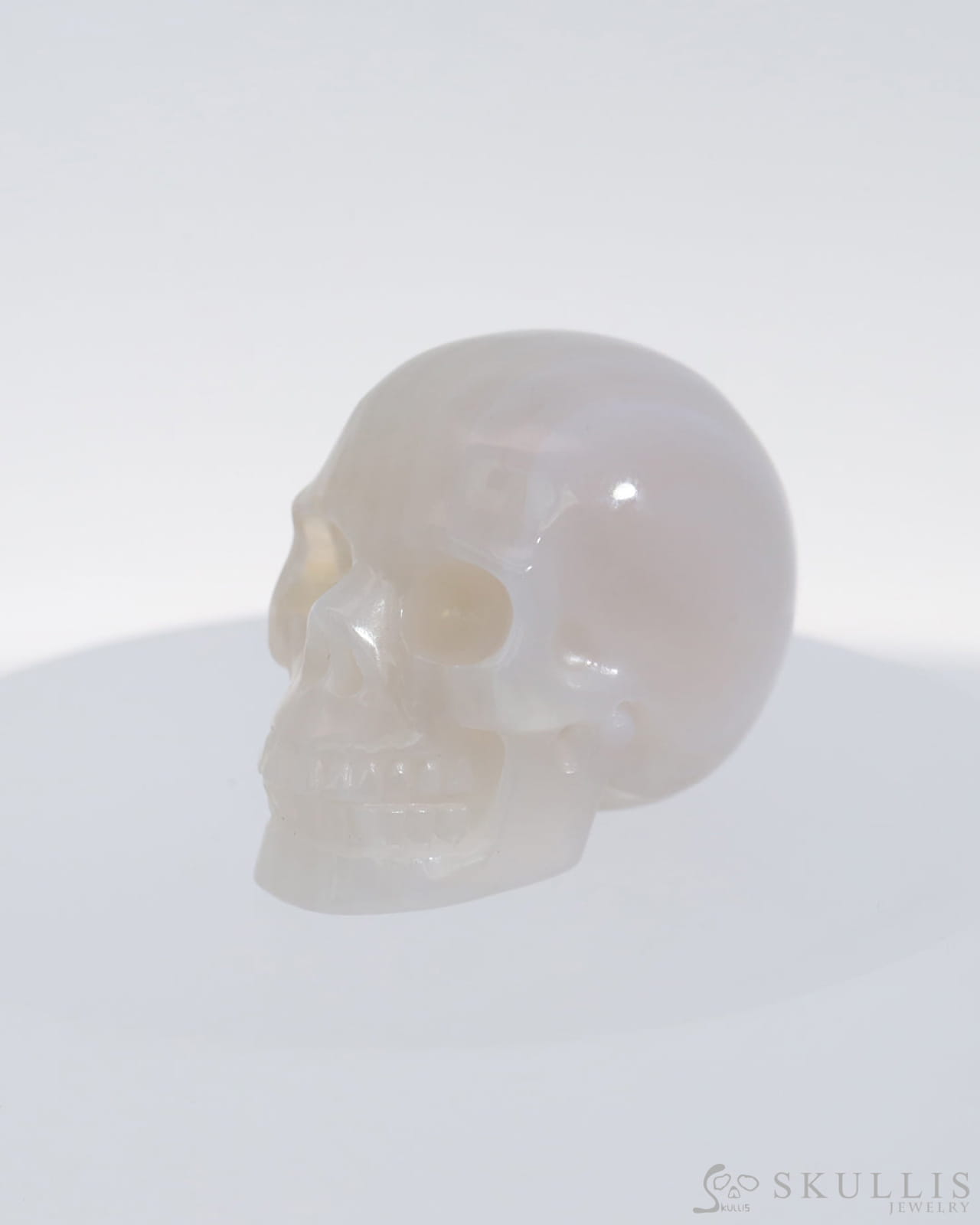Gem Skull Of Agate Carved Realistic Tiny Gemstone