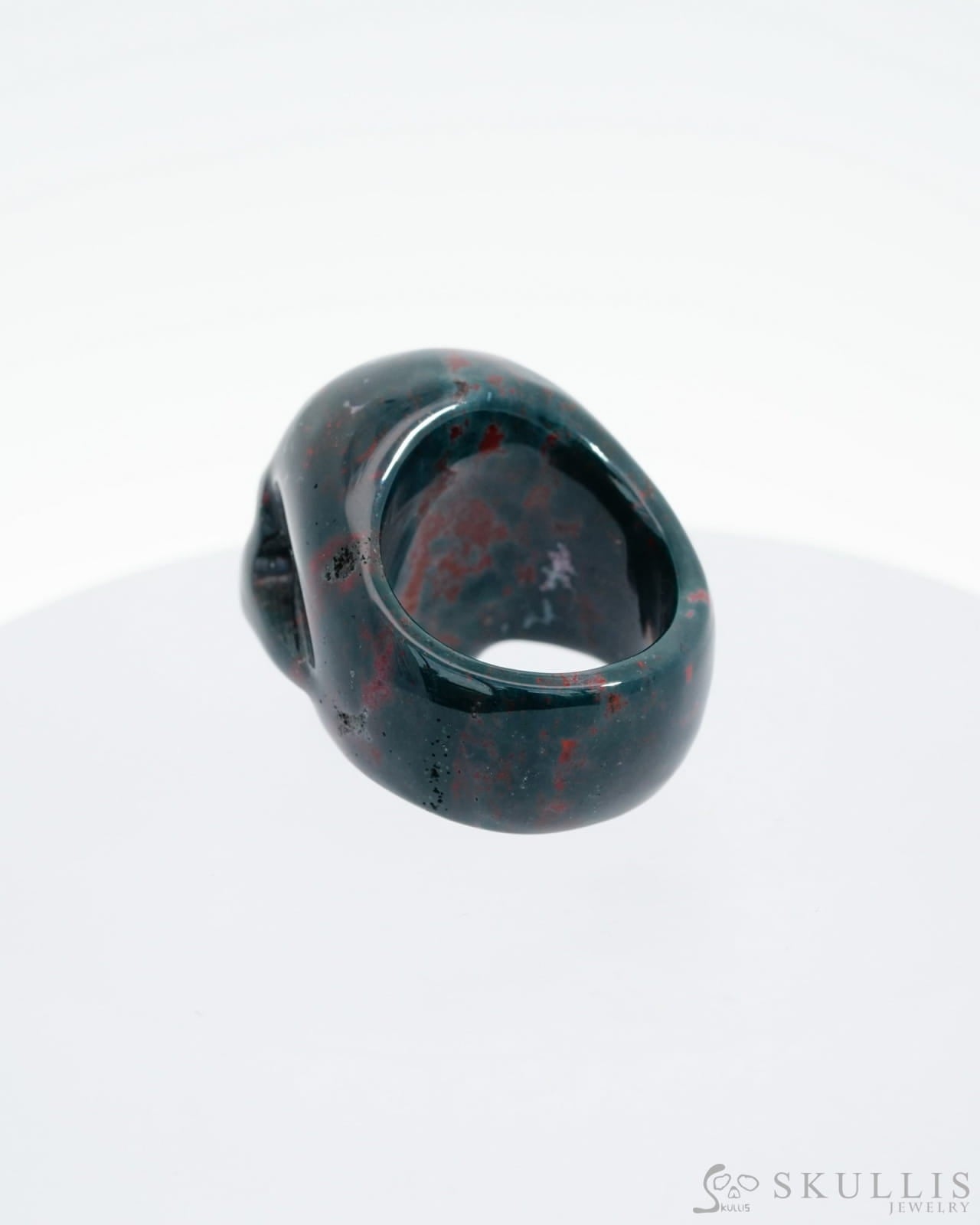 Gem Skull Ring Of Bloodstone Carved Us Size 7 - 9500129 Rings