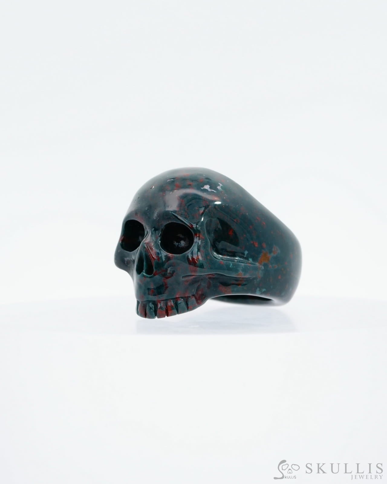 Gem Skull Ring Of Bloodstone Carved Us Size 9 - 9500128 Rings