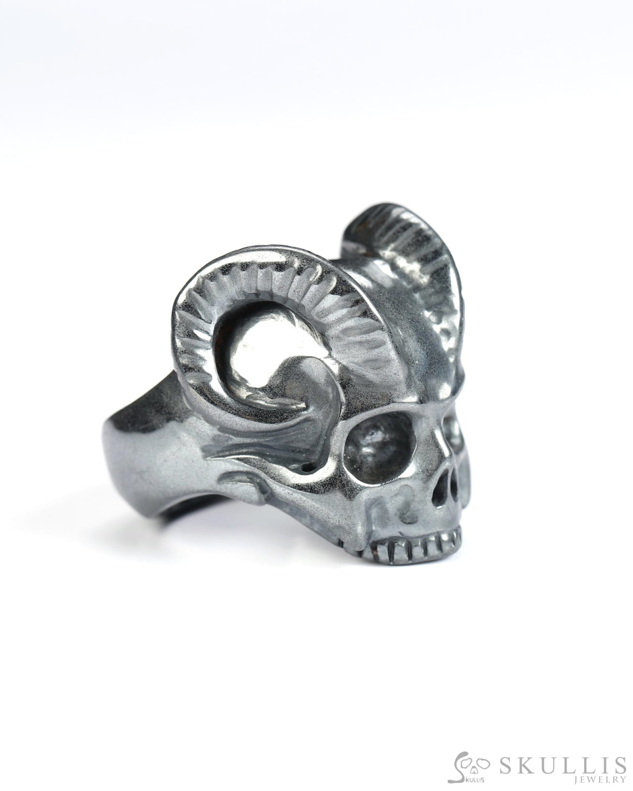 Gem Skull Ring of Hematite Carved Beast Skull US size 9 - 9800243 Skull Rings