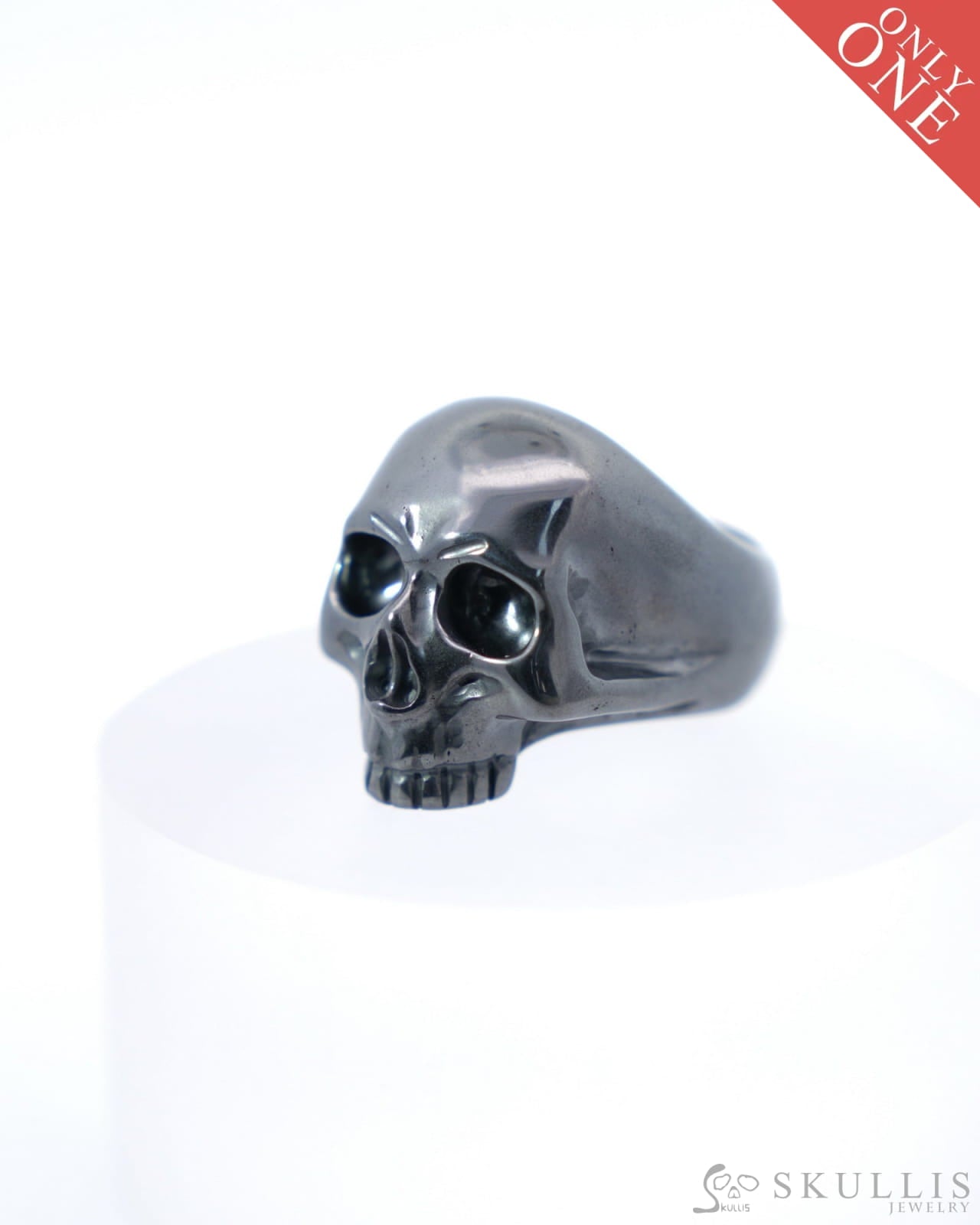Gem Skull Ring of Hematite Carved Skull US Size 8- 9500188 Skull Rings