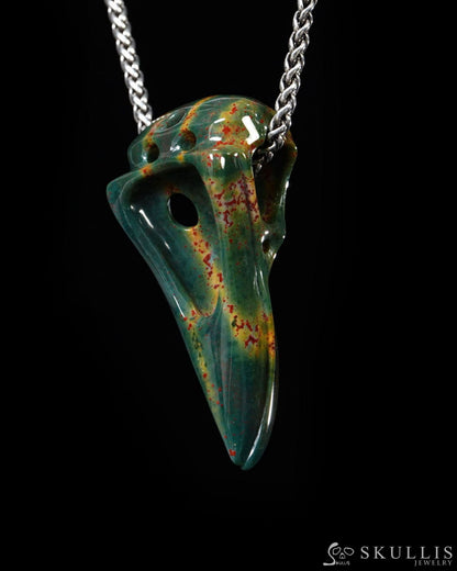 Night Pathfinder - Gem Raven Skull Pendant Necklace of Bloodstone Carved Raven Skull - Y9500444 - Skull Pendants