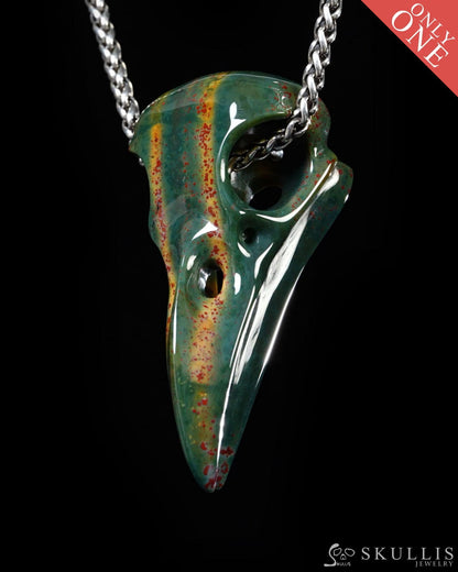 Night Pathfinder - Gem Raven Skull Pendant Necklace of Bloodstone Carved Raven Skull - Y9500444 - Skull Pendants