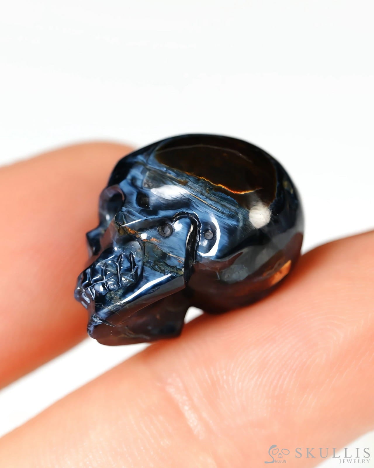 Super Flash 0.8’’ Pietersite Carved Gem Skull Skullis Realistic - Y9500461 - Tiny Gemstone Skull