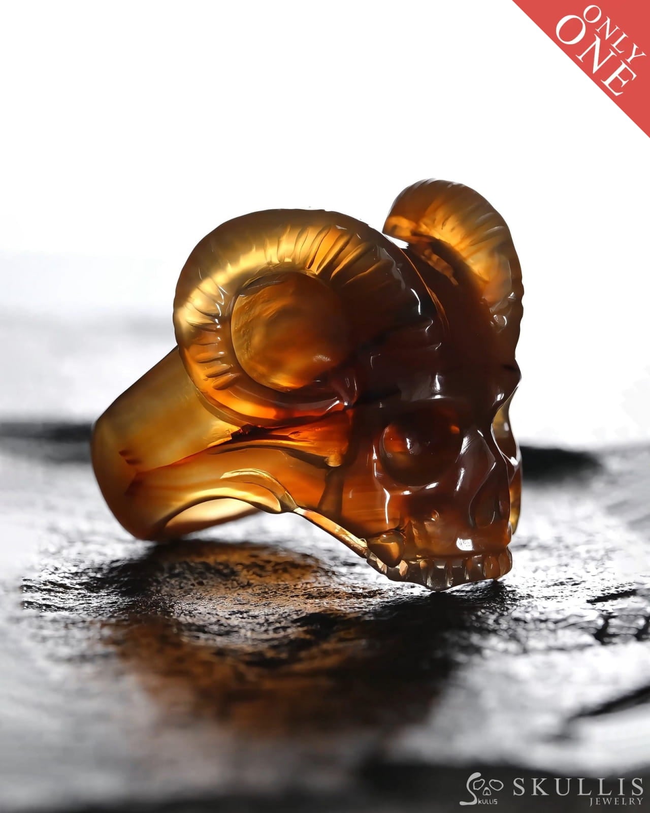 Gem Skull Ring of Agate Carved Beast Skull US size 9.5 - 9500329 Skull Rings