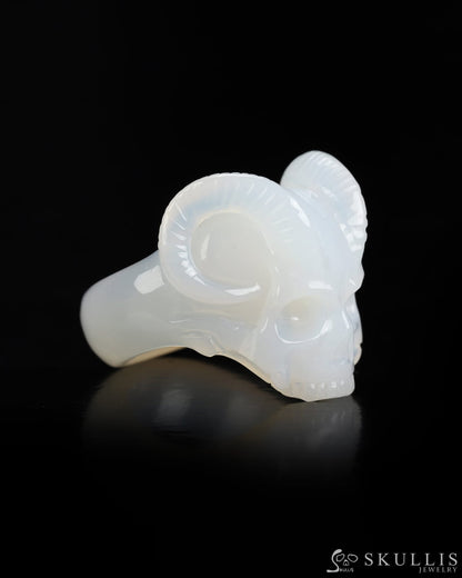 Gem Skull Ring of Agate Carved Beast Skull US size 12 - 9800245 Skull Rings